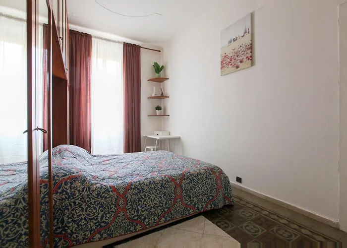 Romantic Close To Fondazione Prada