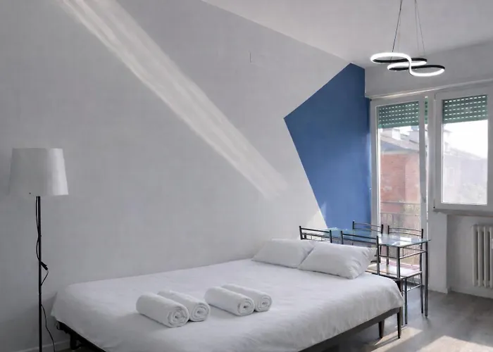 Bluesky - Metro M3 - Duomo 15min