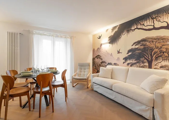 Charming Brera - Two Bathrooms