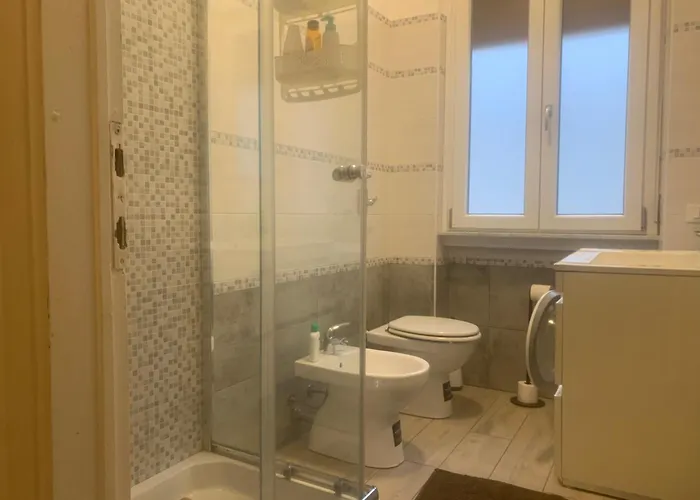 Accogliente Casetta A A Due Passi Dalla Metro Tolstoi *