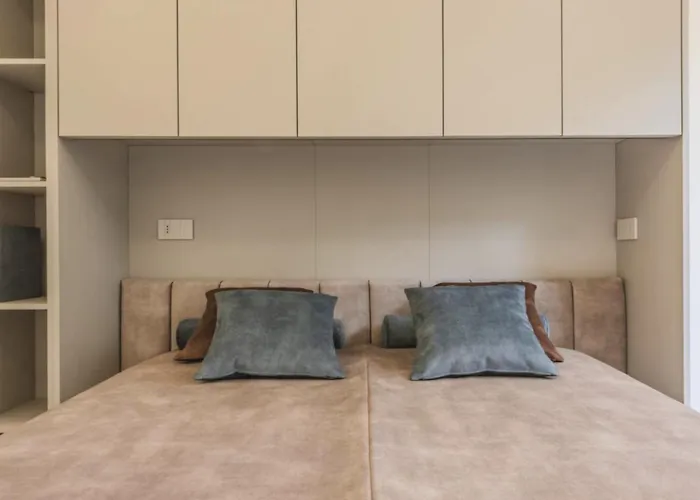 Boscovich Perfect - 7sundays