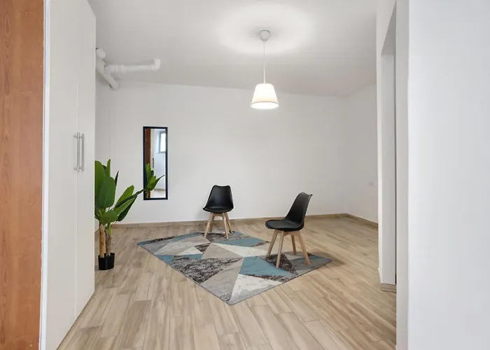 Modern Navigli - 3 Milão