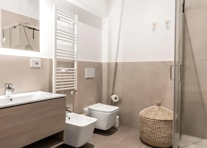 Nestco The Townhouse Jenner Apartament