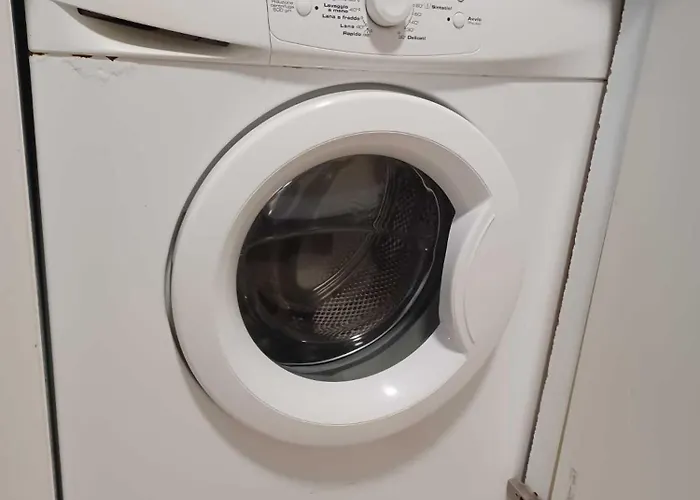 Check-inganni, Sopra La Metropolitana Fianco Cdi Mailand