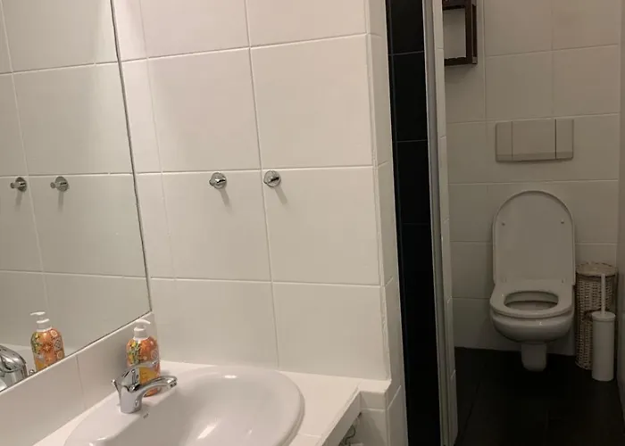 Cozy Jommelli Apartment