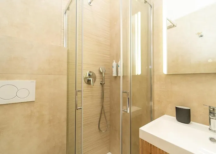 Appartement Elegant In The Center With Smarttv Wifi *