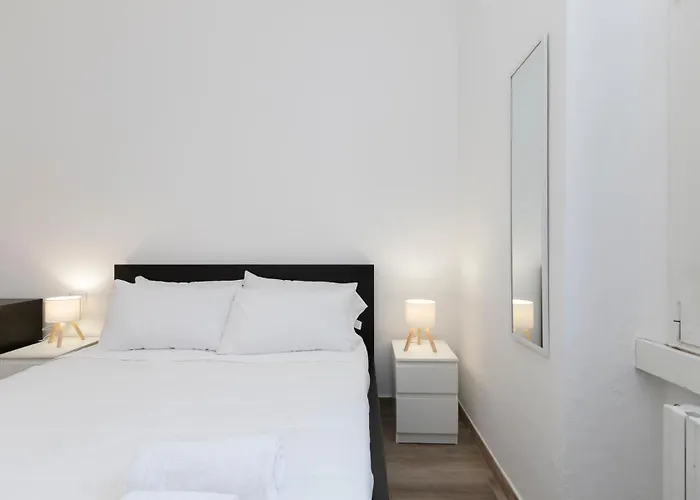 M1 M2 A Short Walk From The Subway