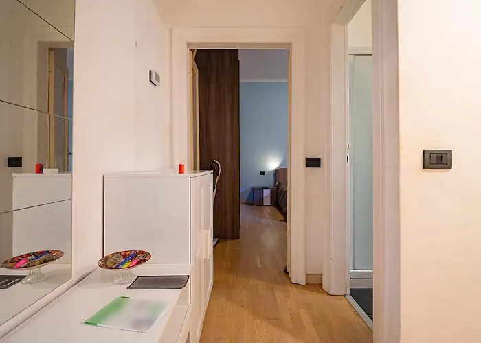 Quiet Just Minutes From The Center *