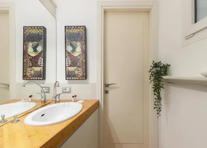 Casa Fegu Work & In Center *