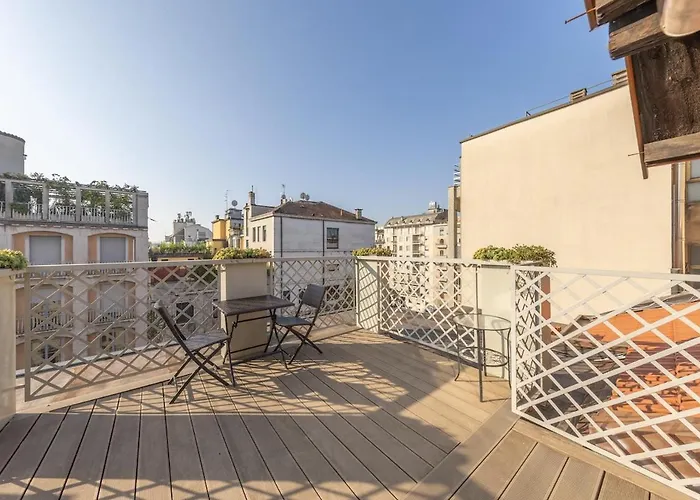 شقة Terrazza Di Lusso In Porta Venezia, 1bdr Con Ac