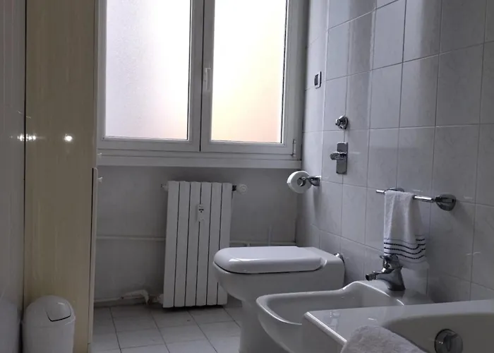 Apartment The Argonne Retreat- Linate & Duomo Direct Milan