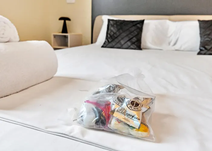 Appartamento Classy With 2 Bedrooms Milano