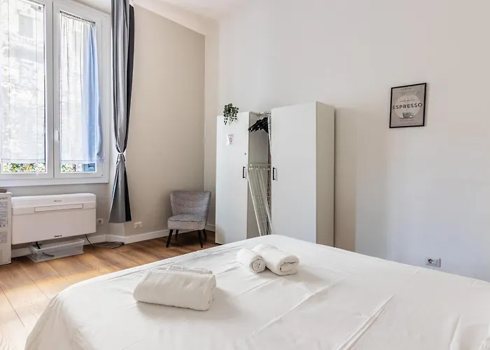 Apartment Citylife, Metro A 3 Min, 4 Posti, Comfort Wi-fi