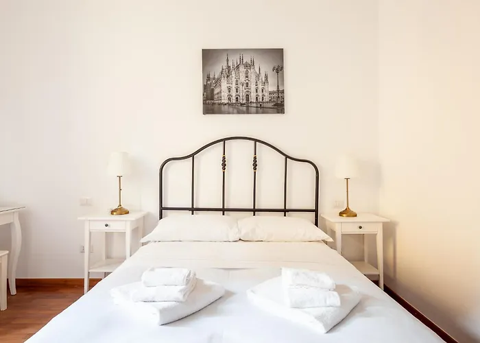 Commenda 21 Comfort Ed Eleganza Nel Cuore Di Lägenhet Milano