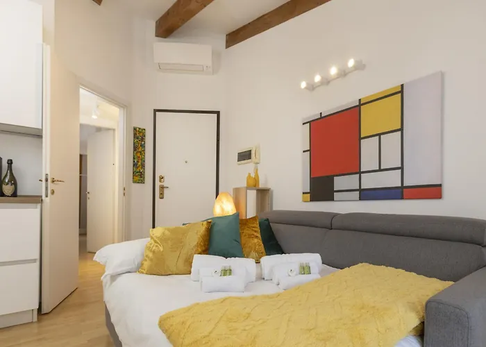 Artstay - San Raffaele, Near Metro M1, Ac Apartment *