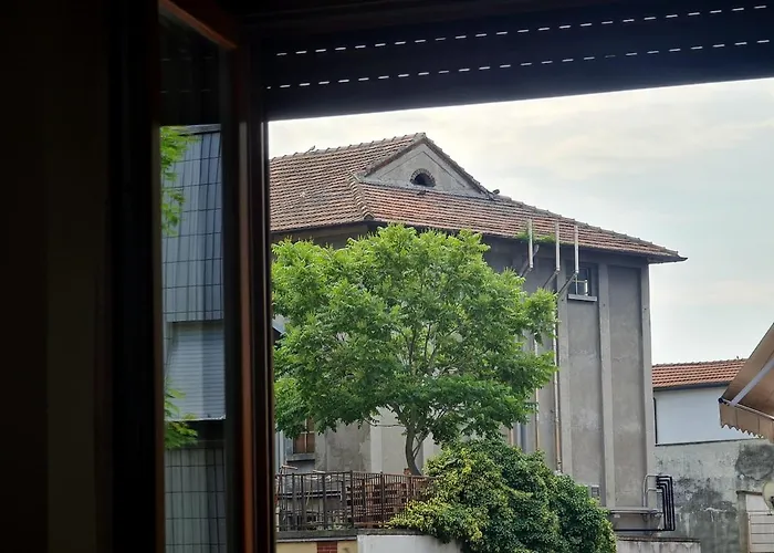 Appartamento Modern Loft A Few Stops From The Center