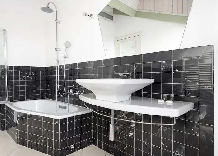 Easylife - - C Italia 68bp5 - P Ticinese *