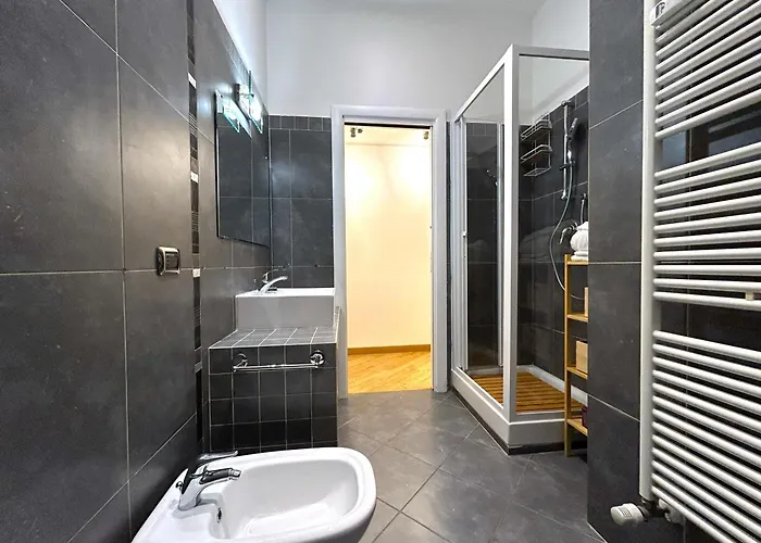 The Secret Garden - 100 M Dalla Metropolitana *