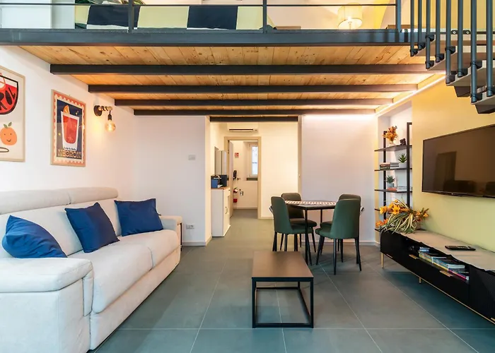 Modern Loft - Rho Fiera & San Siro - アパート