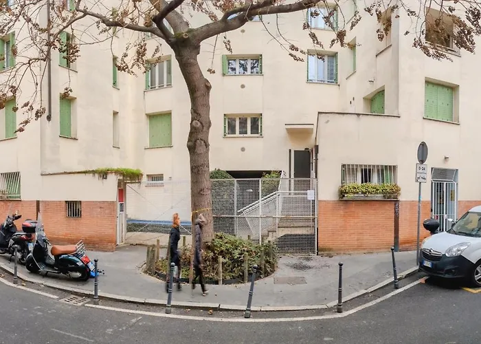 Casa Altaguardia Porta Romana Metro M3 *