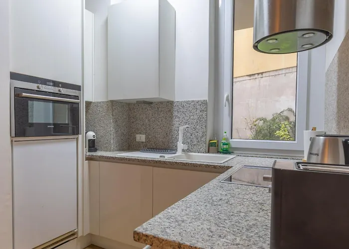 דירה Cenacolo, Corso Magenta, Milan's Historic Center *