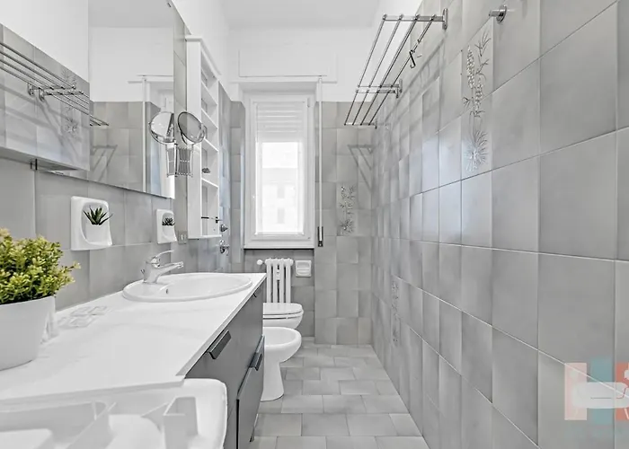 Ina19 Citta Studi Spacious Διαμέρισμα