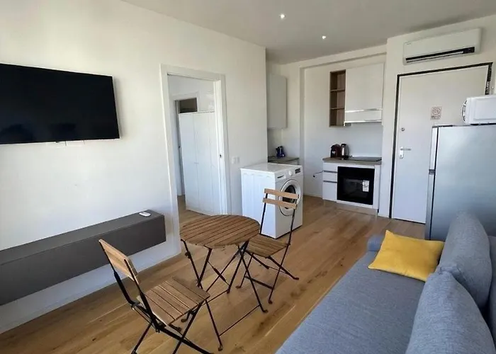 Valbrona شقة *