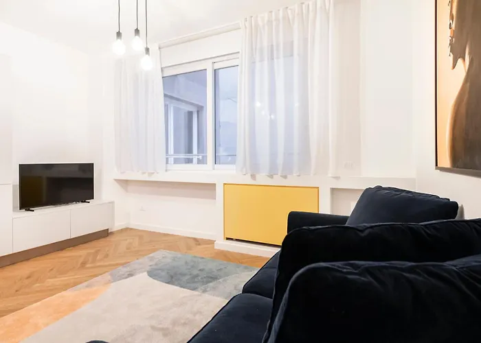 Easylife - - San Gregorio 3 F - P Venezia