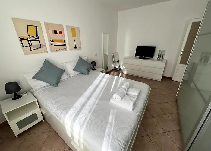 Nook 45 - Traditional House In The Heart Of *