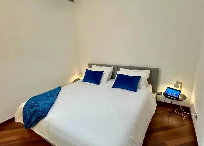 Beeinmi - Porta Romana * Милан