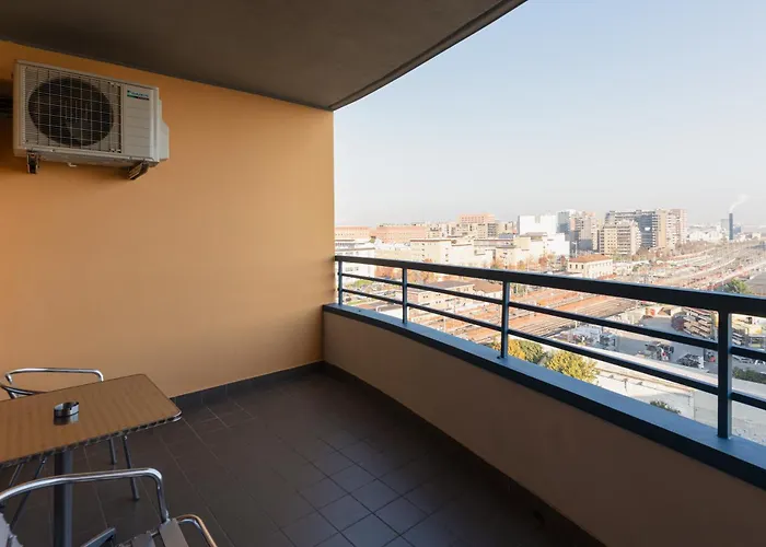 Apartment Guesthost - Modern Pirelli