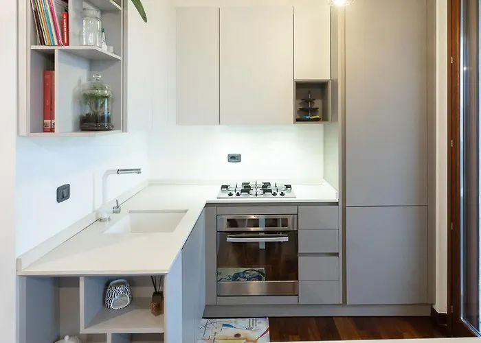 Sky Garden - Private Garage Apartament