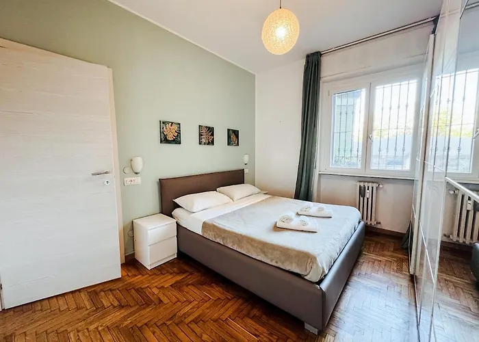 Salgari - Vicino Metro E Tram - Апартаменты Милан