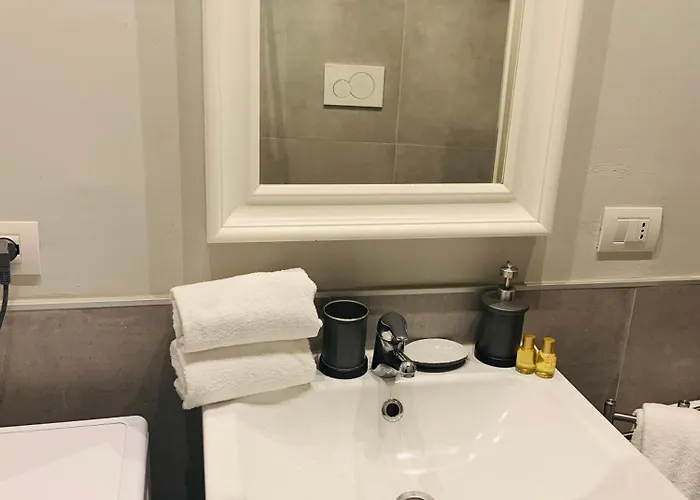 Apartment Hostmate - - Via Cirillo - Arco Della Pace Milan