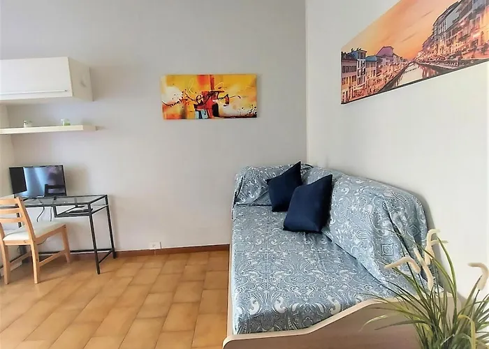 Apartment Sweet Little Milan