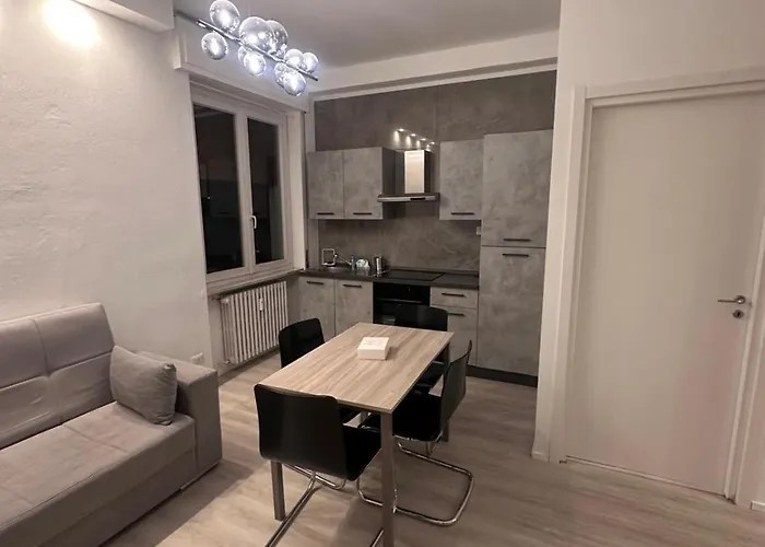 Superstudio - Station *