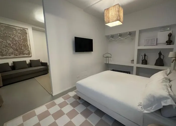 V15 Apartman Milánó