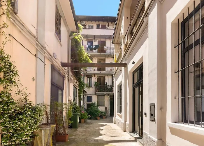 Lägenhet Design & Elegant In Navigli -