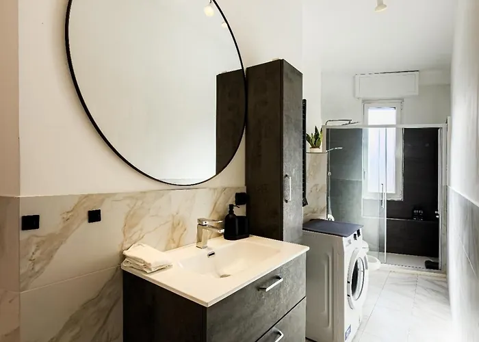 Casa Enea Luxury House - Bocconi Navigli - Private Parking