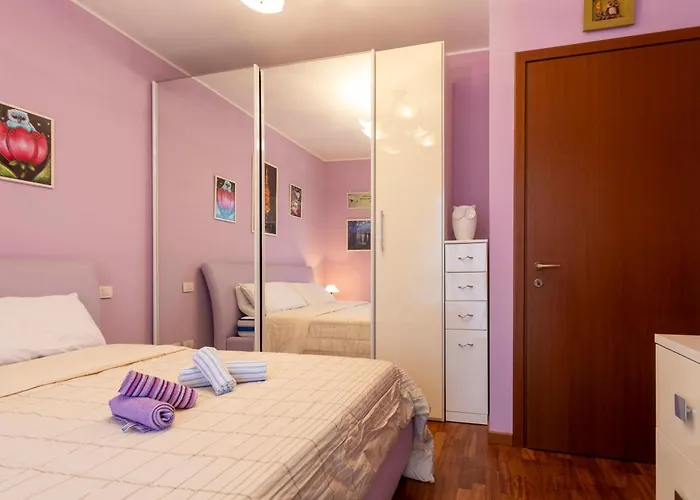 Апартаменты Smart - Near Navigli & Iulm Милан