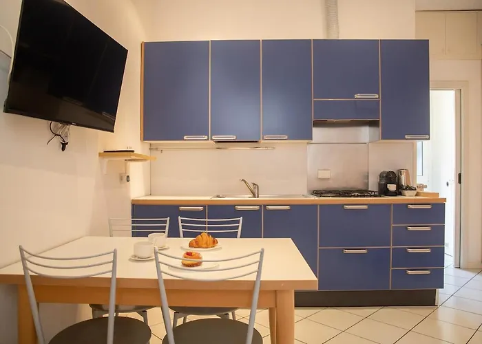 Porta Romana - Leobrothers - Corso Lodi 12 * Milan