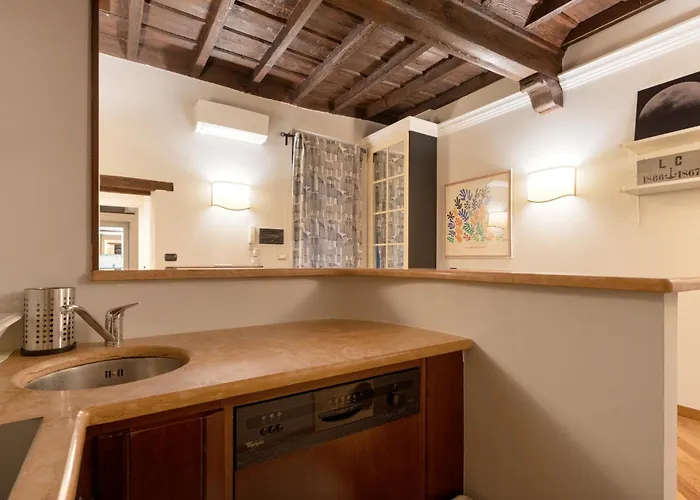 Guesthost - Comfy Flat Near Ospedale Policlinico * Μιλάνο