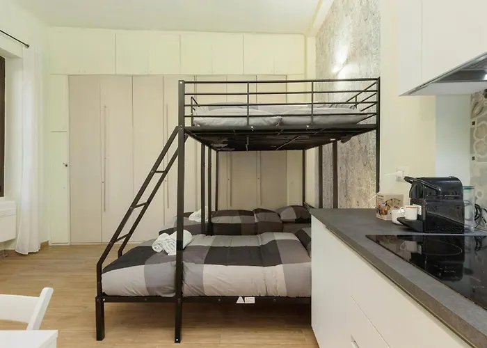 Naviglio Grande - Sui Navigli Corte Storica Apartmán *