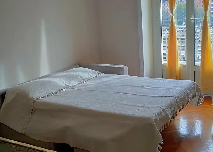 Beautiful Floor House With View In The Center! 米兰