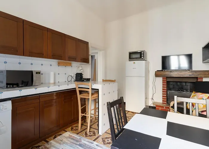 Guesthost - Porta Romana Lovely アパート