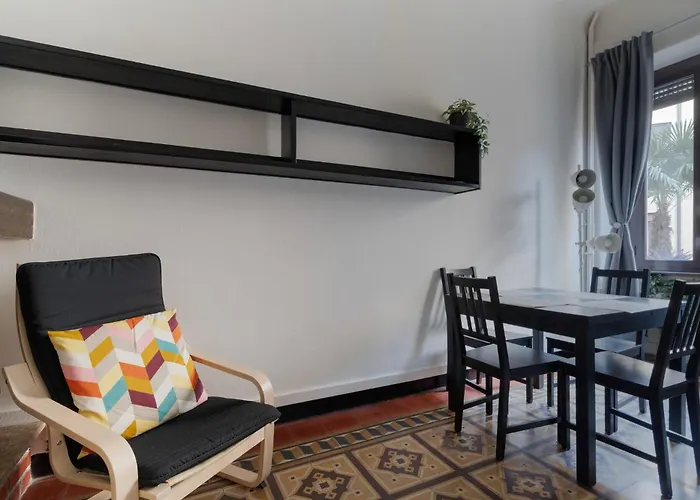 Guesthost - Porta Romana Lovely アパート