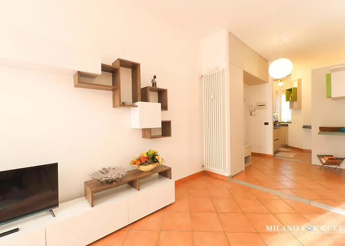 Porta Vittoria - * Milán