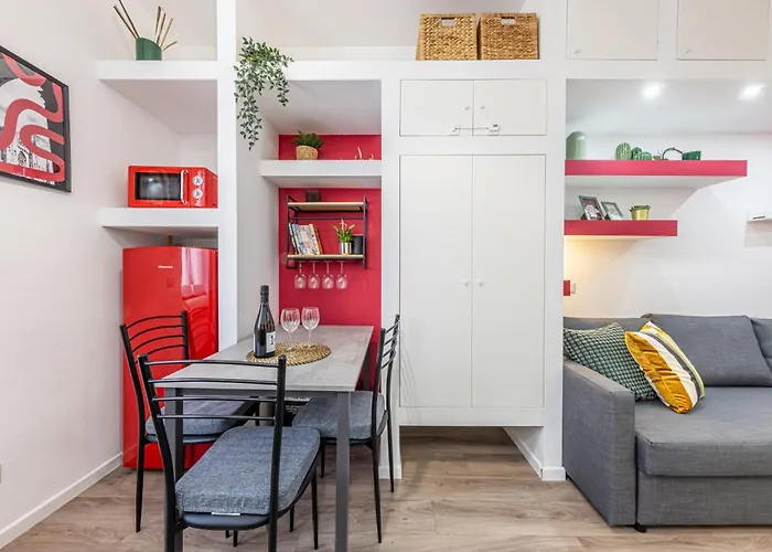 Cozy - Porta Venezia M1 Апартаменты *