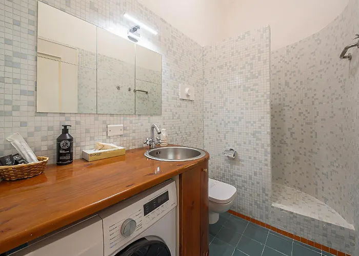 Santa Sofia M4 Chic - Center Milano