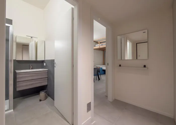 Duomo M5 A Stone's Throw From The Subway * ミラノ